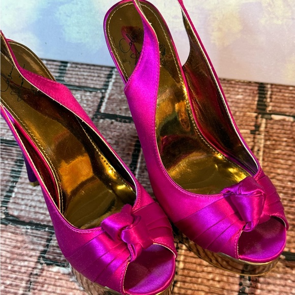 Colin Stuart Vibrant Pink Peep-Toe Heels size 8 - Picture 1 of 5